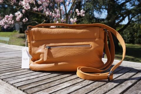 Sac en cuir camel – Marie Pipelette, Brignais